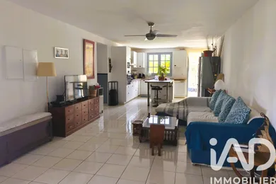 Traditional house in La Possession (97419)