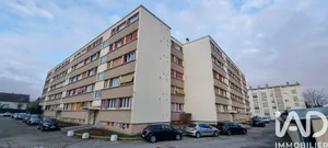 Apartment in Neuilly-sur-Marne (93330)