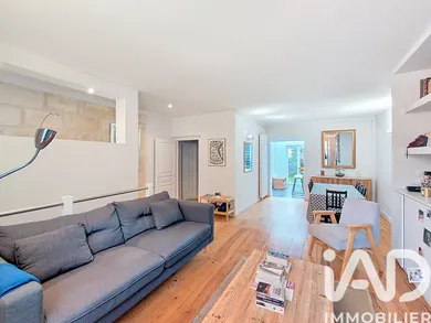 Maison de ville à Bordeaux (33800)