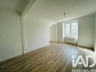 House in Baule (45130)