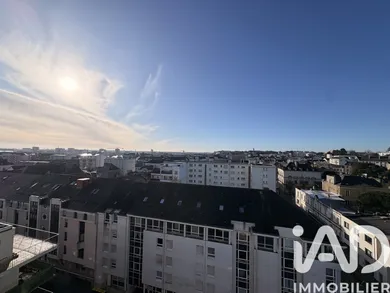 Apartment in Nantes (44100)