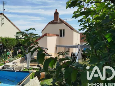 House in Esternay (51310)