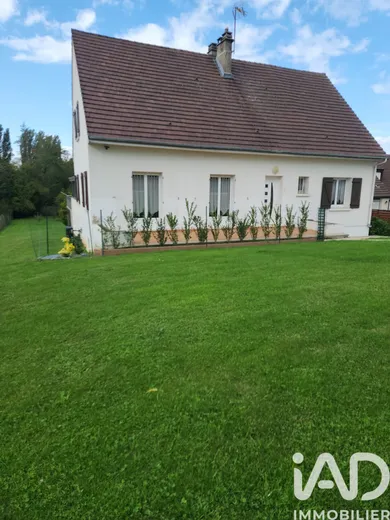 Traditional house in Ully-Saint-Georges (60730)