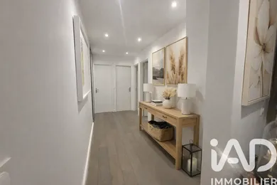 Appartement à Versailles (78000)