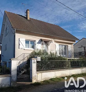 Detached house in Bonnard (89400)