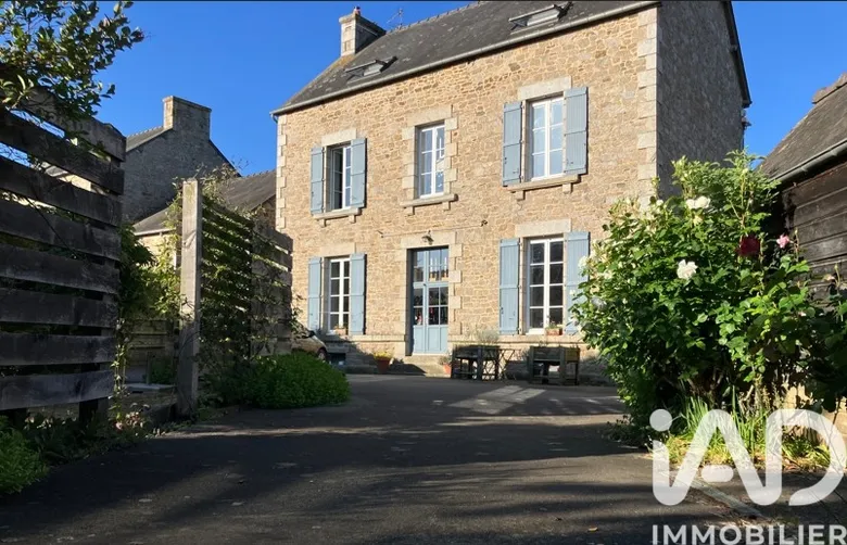 Maison 8 pièces 180 m² · à Évran · 180 m² · 367 000 €