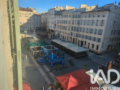 Apartment in Marseille (13001)