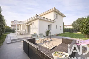 Maison à Claira (66530)