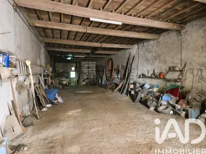 Garage in Villeneuve-Minervois (11160)