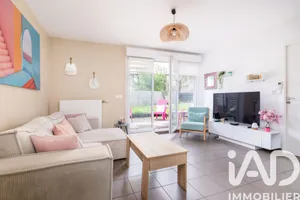 Apartment in Villeurbanne (69100)