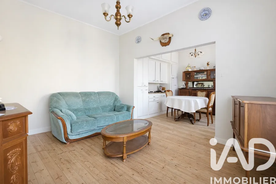 104 biens immobiliers à Versailles (78000) - iad