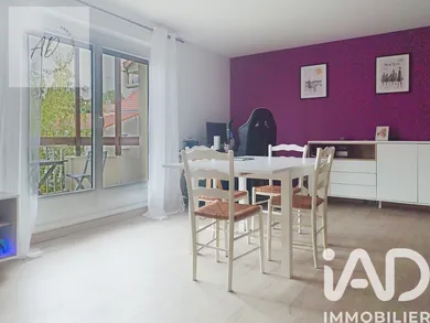 Apartment in Thiais (94320)