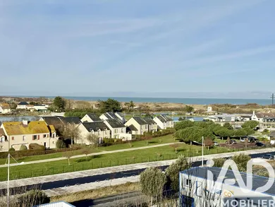 Apartment in Courseulles-sur-Mer (14470)