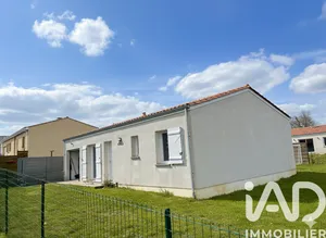 House in Montguyon (17270)