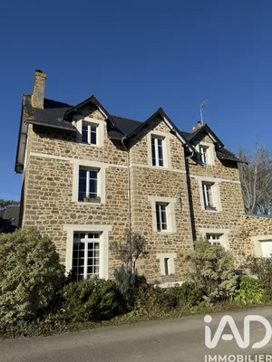 Maison à Saint-Coulomb (35350)