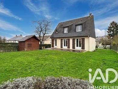 House in Mayenne (53100)