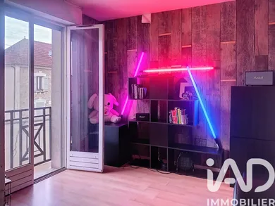 Apartment in Périgny (94520)