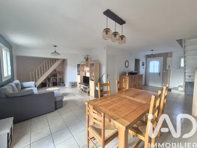 Maison traditionnelle à Mormant (77720)