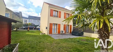 House in Chanteloup-les-Vignes (78570)