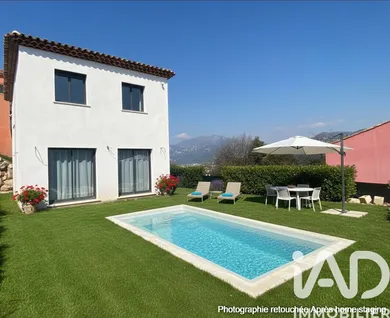 Traditional house in Carros (06510)