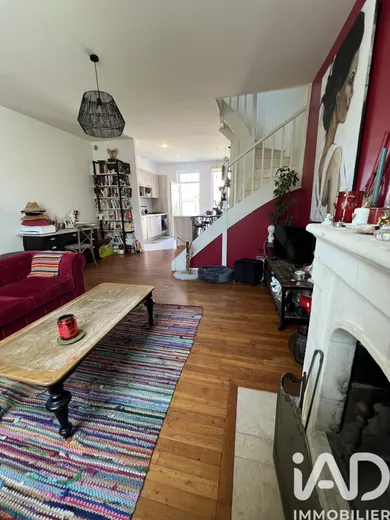 Townhouse in Royan (17200)