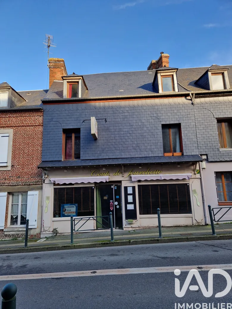 Immeuble 128 m² · à La Rivière-Saint-Sauveur · 128 m² · 276 000 €