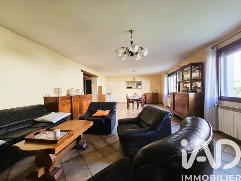 Maison à Troyes (10000)