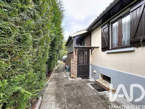 Maison à Issou (78440)