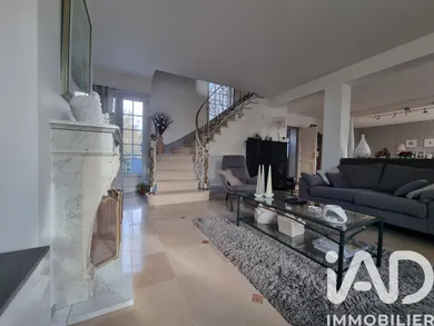 House in Le Plessis-Trévise (94420)