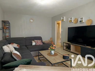 Apartment in Saint-Estève (66240)