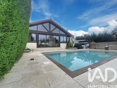 Traditional house in Grisy-Suisnes (77166)