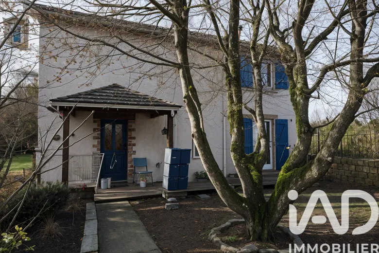 Maison 7 pièces 153 m² · à Vernoy · 153 m² · 169 000 €