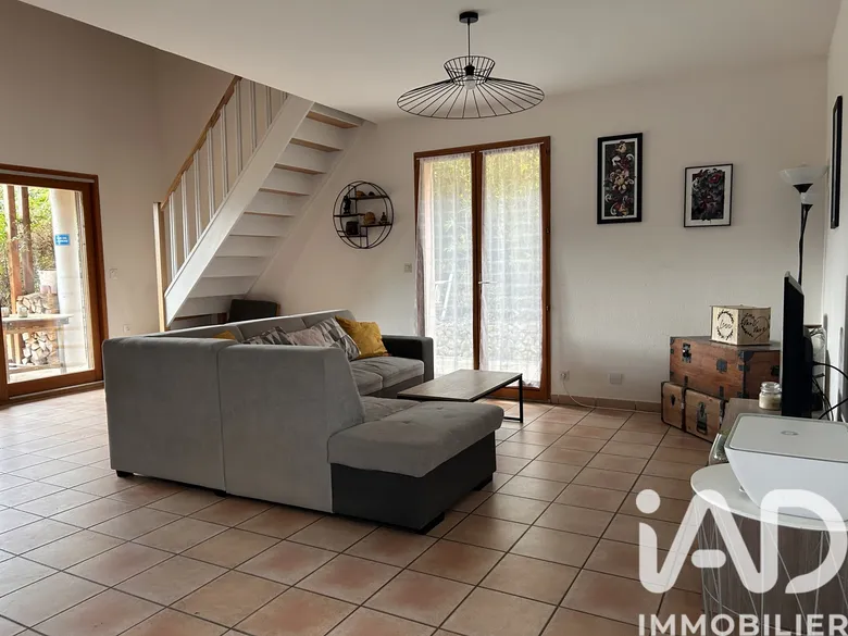 Maison 5 pièces 148 m² · à Saint-Marcellin · 148 m² · 355 000 €