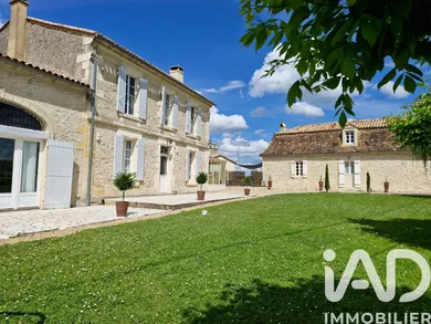 Maison à Saint-Méard-de-Gurçon (24610)
