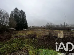 Terrain à bâtir à Pont-à-Mousson (54700)