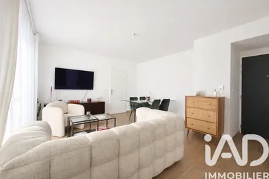 Apartment in Ozoir-la-Ferrière (77330)