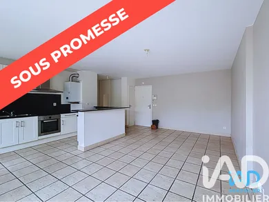 Apartment in Oullins (69600)