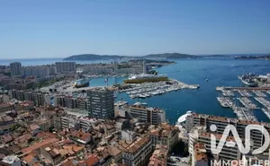 Apartment in Toulon (83000)