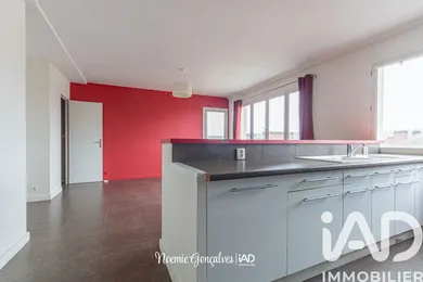Apartment in Mantes-la-Jolie (78200)