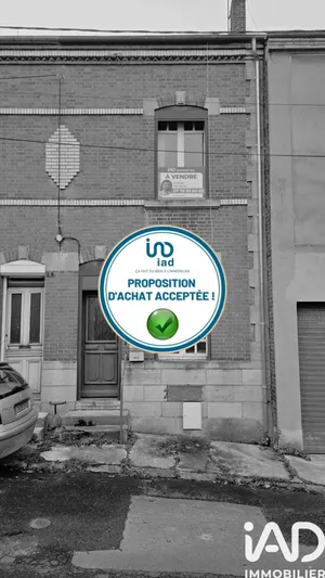 Village house in Haybes (08170)