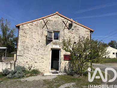 Longère à Mareuil-sur-Lay-Dissais (85320)