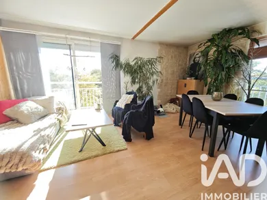Appartement à Fresnes (94260)