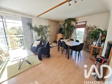 Apartment in Fresnes (94260)