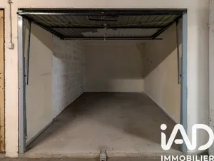 Garage in Créteil (94000)