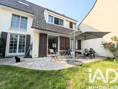 Maison traditionnelle à Breuillet (91650)