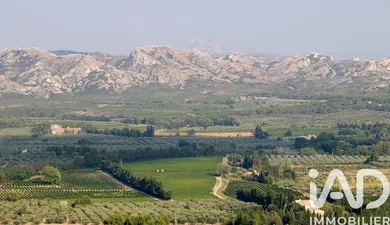 Building plot in Saint-Rémy-de-Provence (13210)