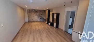 Apartment in Bruyères-le-Châtel (91680)