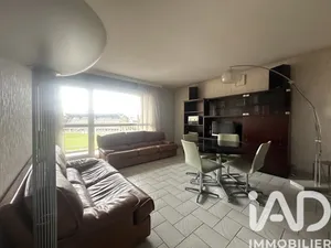 Apartment in Cachan (94230)