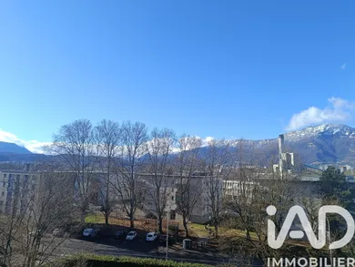 Appartement à Saint-Martin-d'Hères (38400)