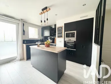 Appartement à Noisy-le-Grand (93160)